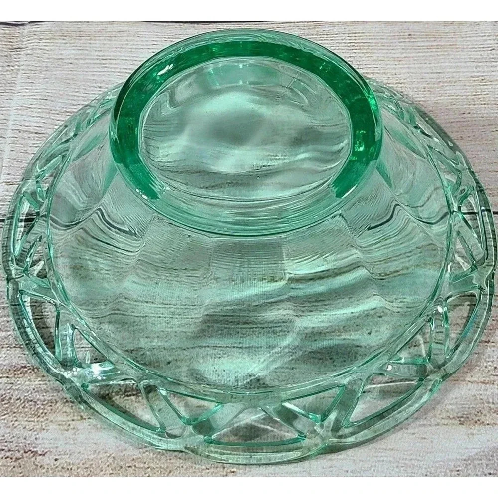 Vintage Imperial Glass Sugar Cane Bowl Ohio Green Laced Edge - Picture 4 of 5